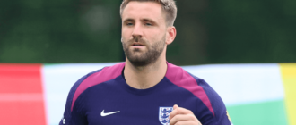 Luke Shaw, convocado da Inglaterra para a final da Euro 2024, não é titular desde fevereiro