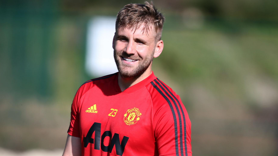 A recuperação de Luke Shaw não saiu como planejado